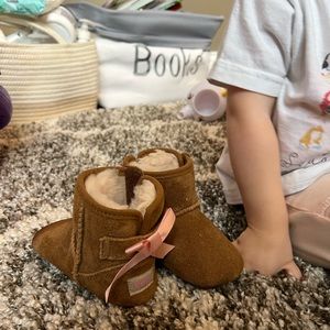 Baby Uggs, size 2/3, brown, like new!